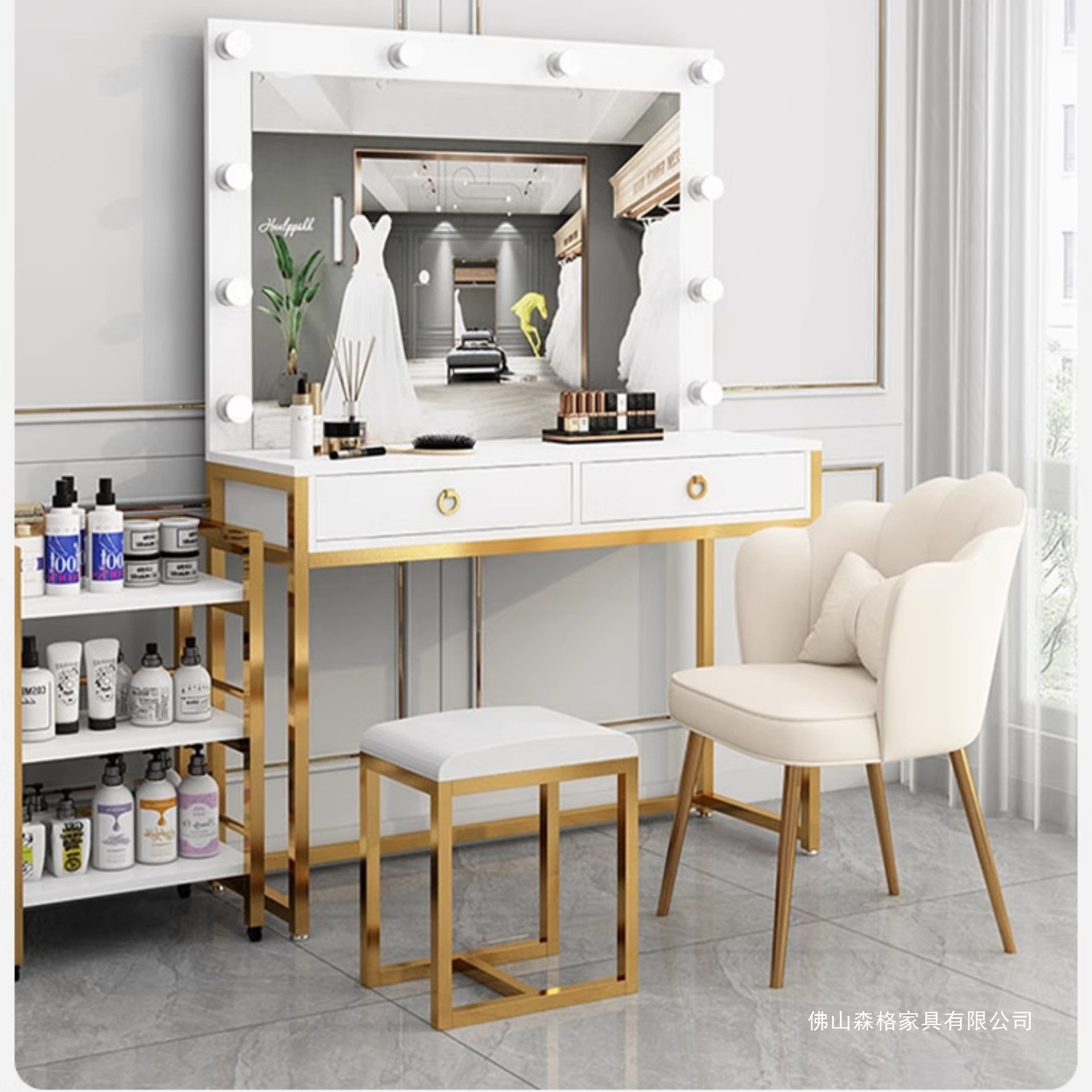 Aynalı ve lambalı stüdyo şifon - Beauty Makeup Studio incelemesi ve fiyatı